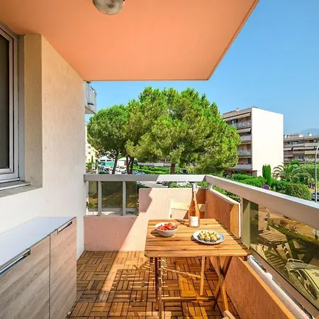 Prázdninový dům Les Jardins Du Cap Proche De La Piscine Clim *