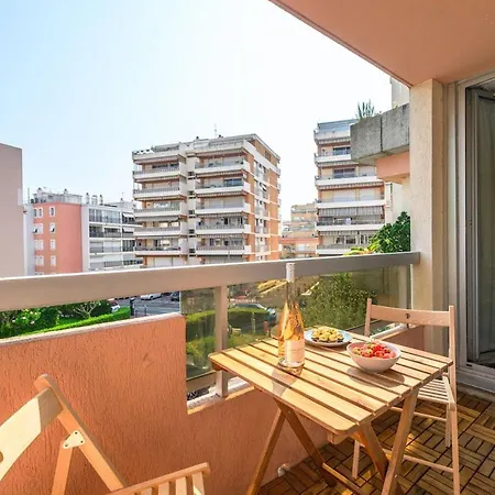 Prázdninový dům Les Jardins Du Cap Proche De La Piscine Clim